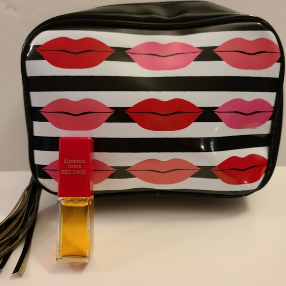 Macy's Bag+Red Door.33oz Elizabeth Arden - Picture 1 of 7
